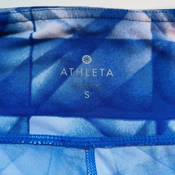 Athleta Chaturanga Purple & White Geometric Print Mid-rise Capri Leggings Small - Picture 10 of 12